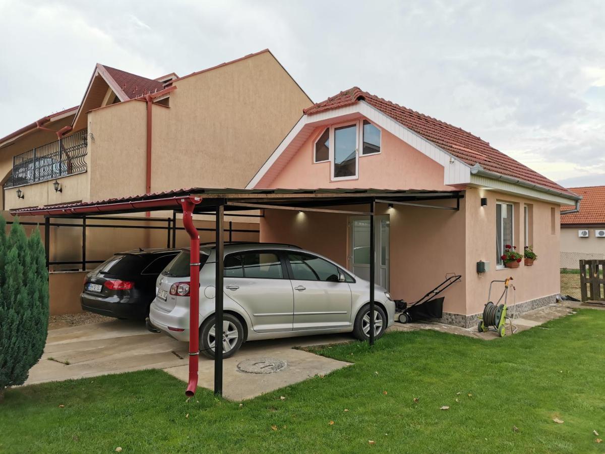 Casuta Cu Tei Villa Nagyvárad Kültér fotó