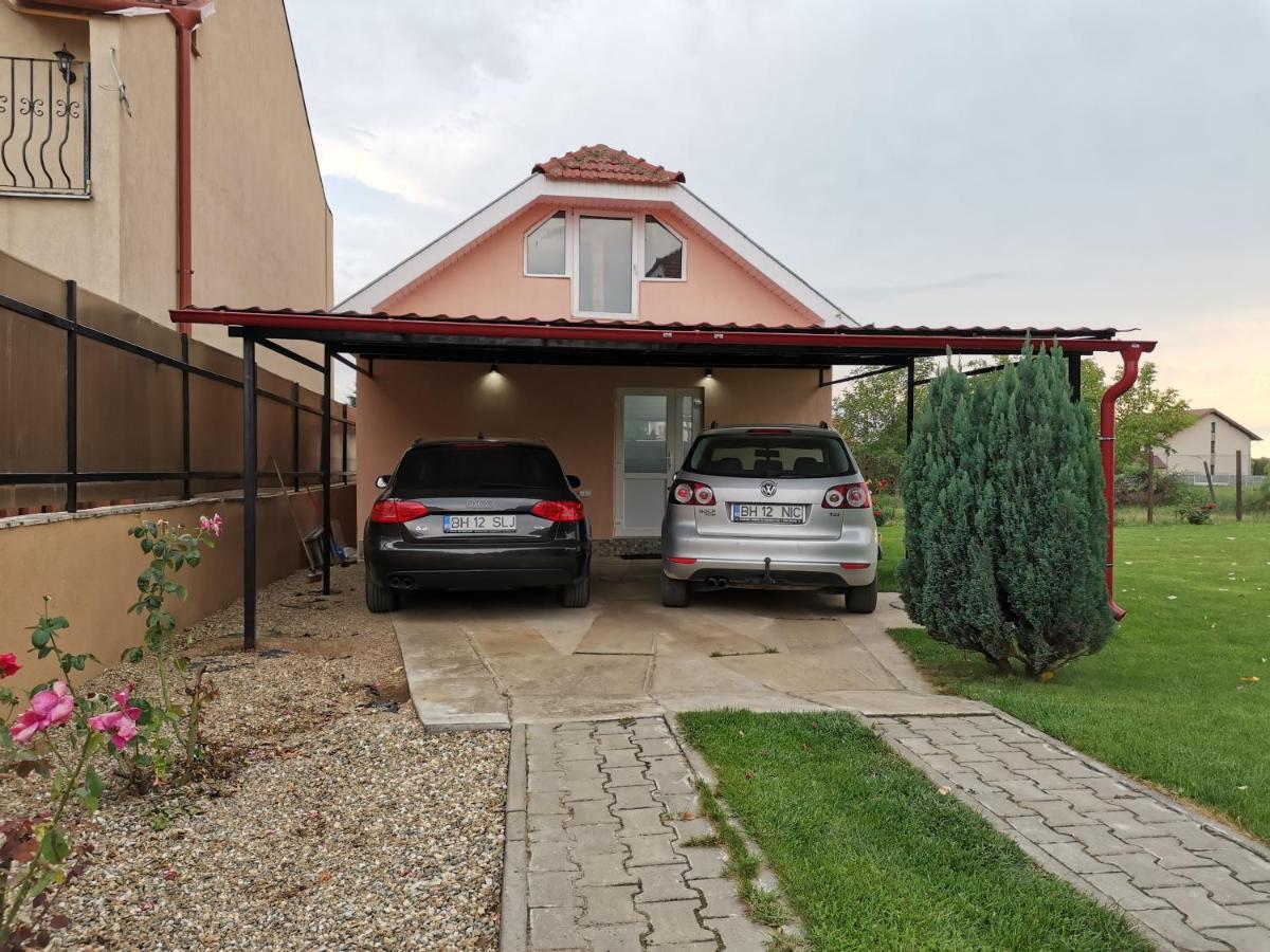 Casuta Cu Tei Villa Nagyvárad Kültér fotó