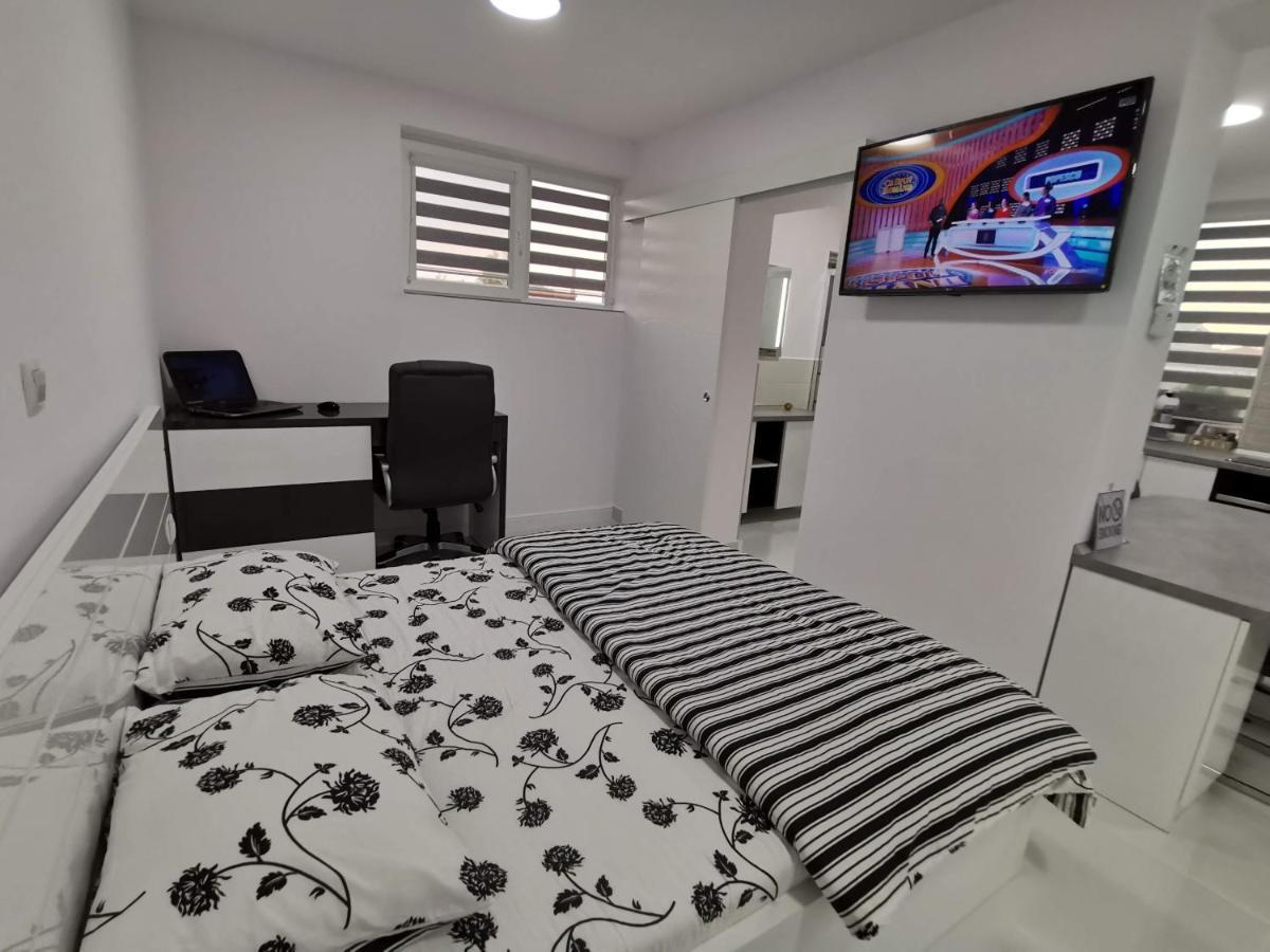 Casuta Cu Tei Villa Nagyvárad Kültér fotó