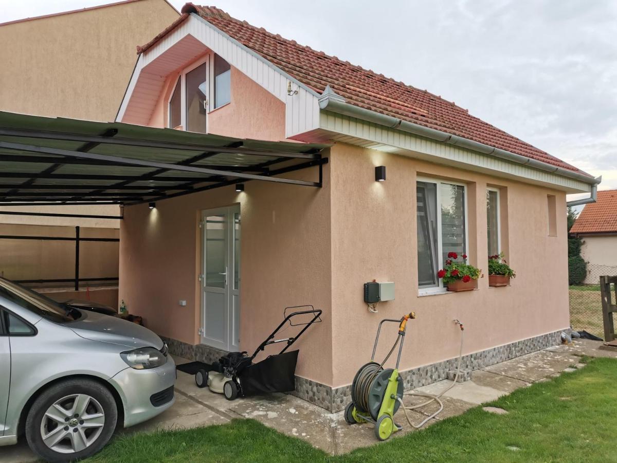 Casuta Cu Tei Villa Nagyvárad Kültér fotó