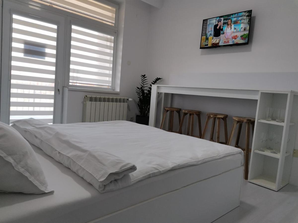 Casuta Cu Tei Villa Nagyvárad Kültér fotó