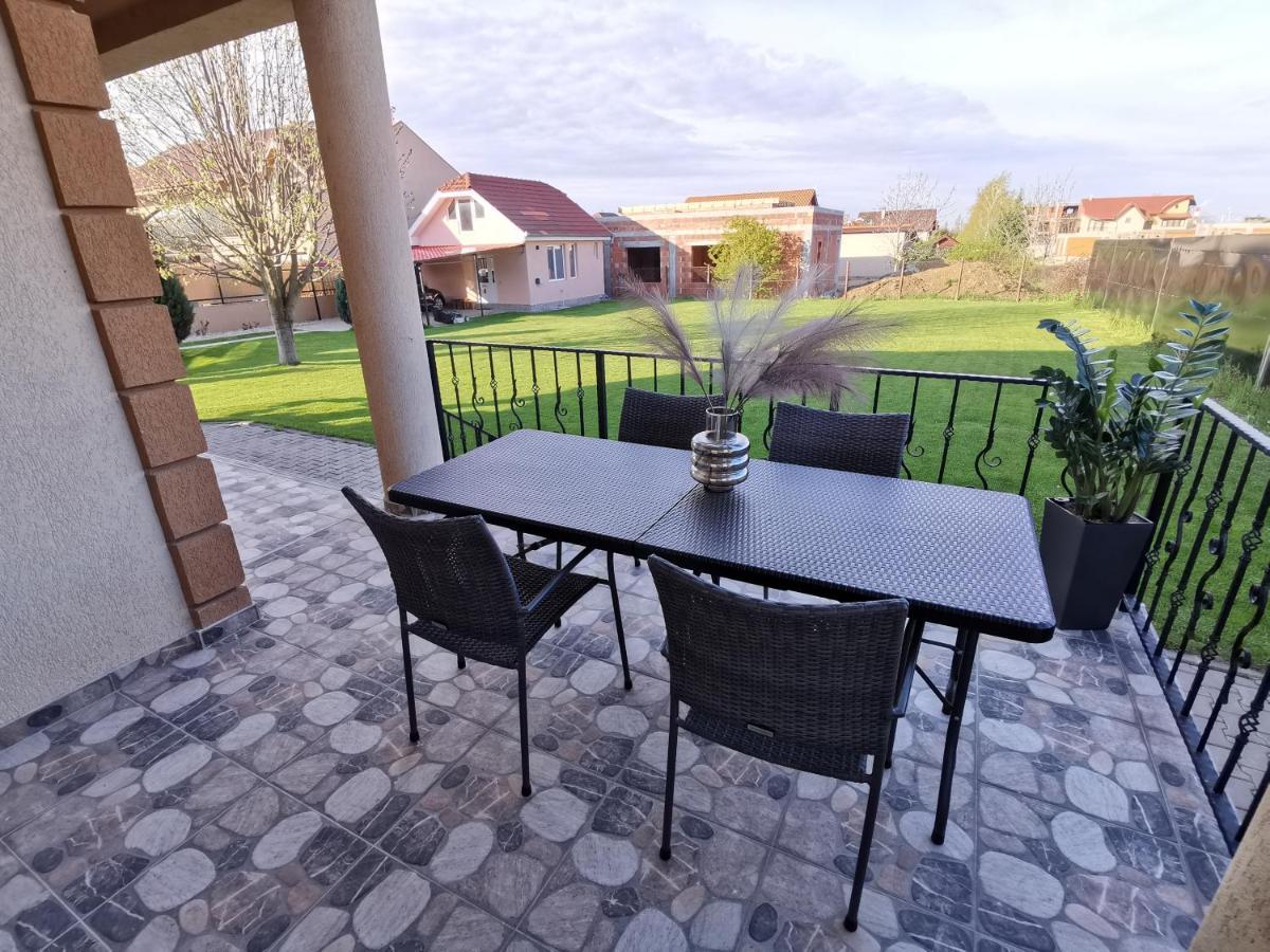 Casuta Cu Tei Villa Nagyvárad Kültér fotó